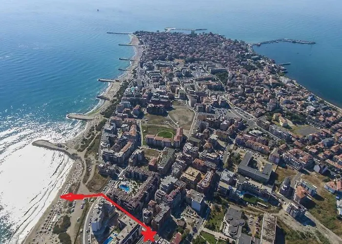 Апартамент Flat Near The Sea *